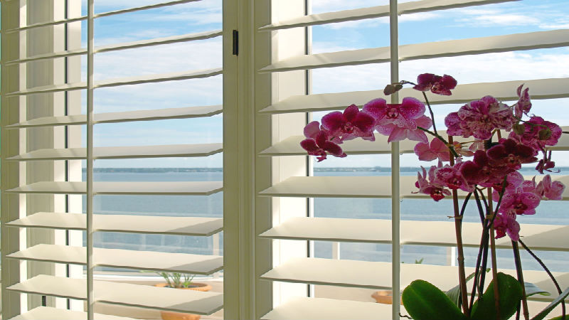 Shutters in Sarasota, FL Come in a Wide Selection of Designs and Colors