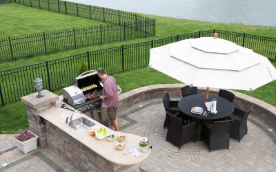 Create lasting backyard spaces with outdoor kitchen cabinets in Fort Myers, FL, that homeowners trust.